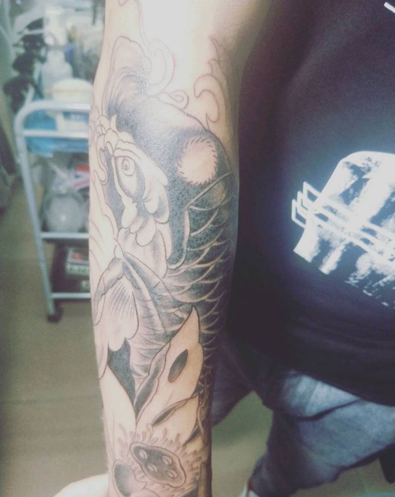鲤鱼未完成。纹身图片
