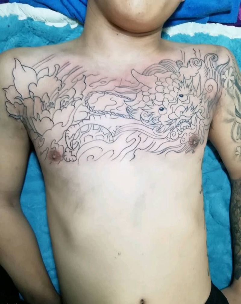 花胸作品，线条部分完成。纹身图片