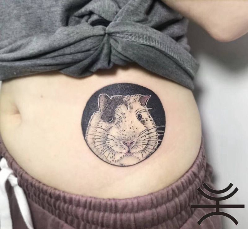 豚鼠纹身图片