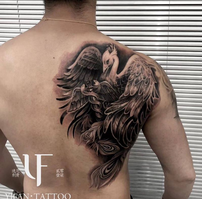 凤凰。遮盖商神仗。纹身图片_成品背部手臂欧美原创动物植物纹身图案