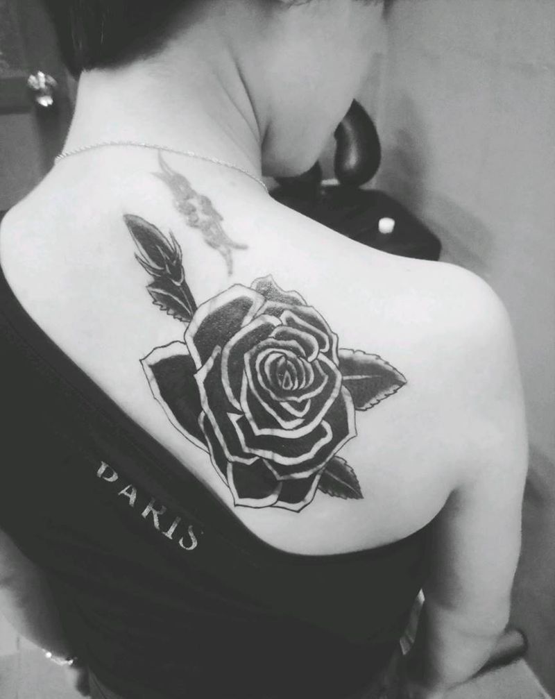 玫瑰盖图。纹身图片