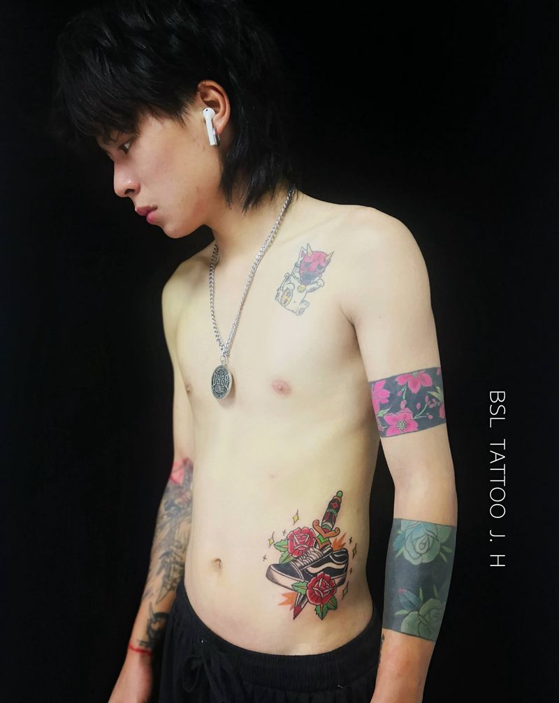 old school：Vans纹身图片_腰部Old School纹身图案