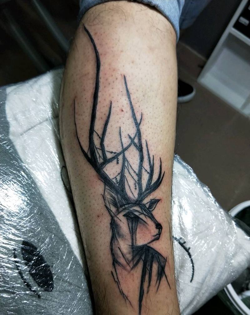 线条鹿。纹身图片