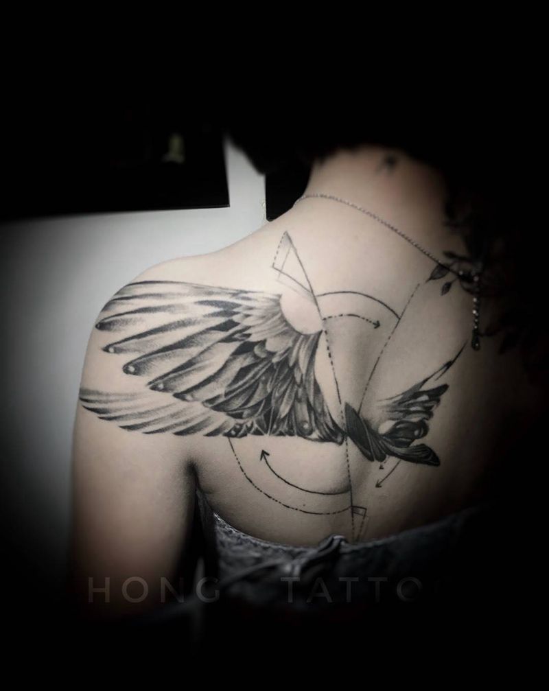 恢复后的无头燕纹身图片