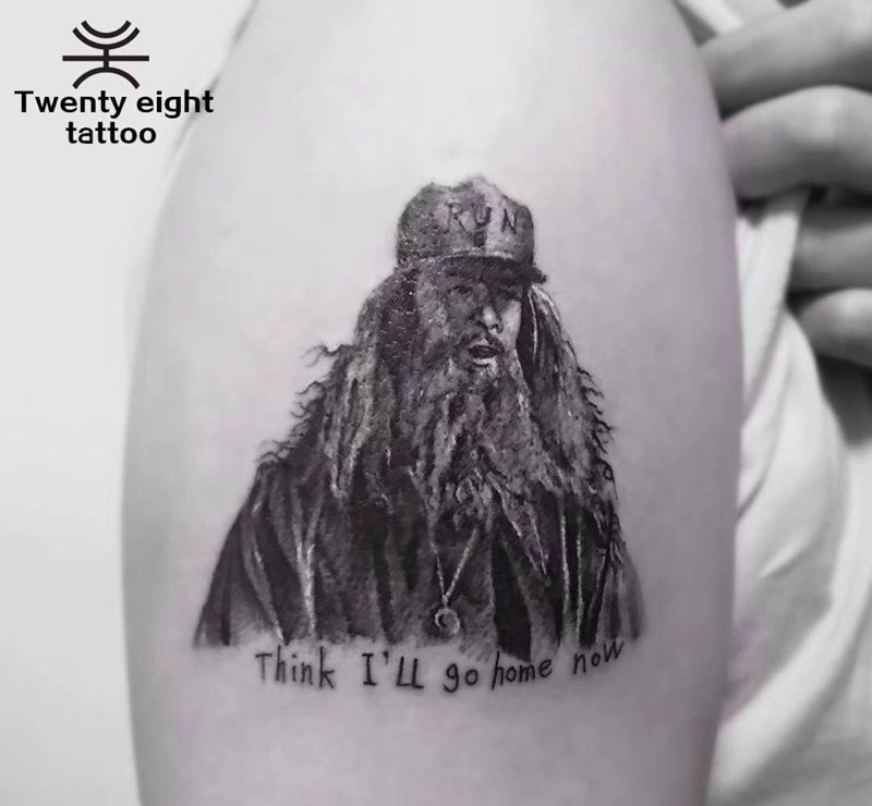 阿甘纹身图片_人物成品手臂纹身图案