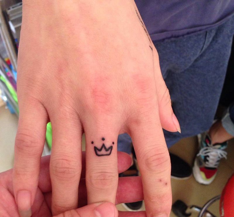 小清新皇冠纹身图片