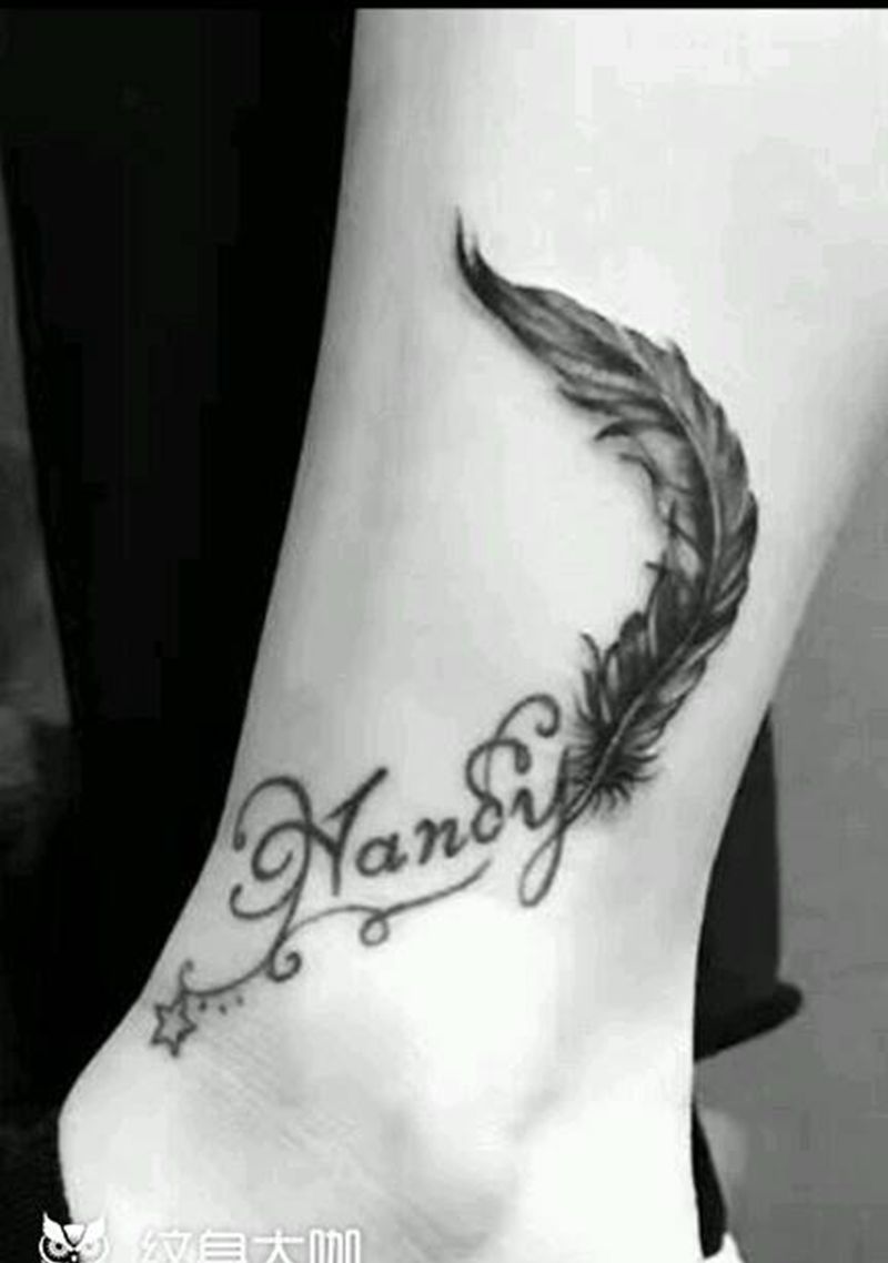 羽毛。纹身图片