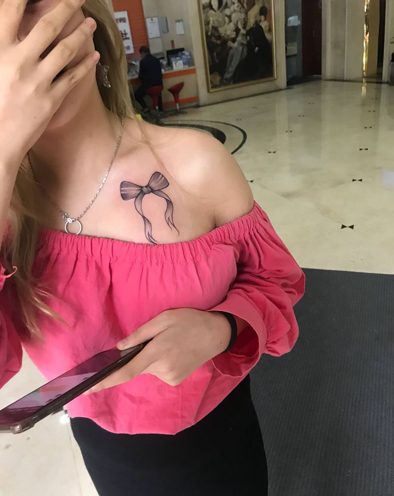 蝴蝶结纹身图片