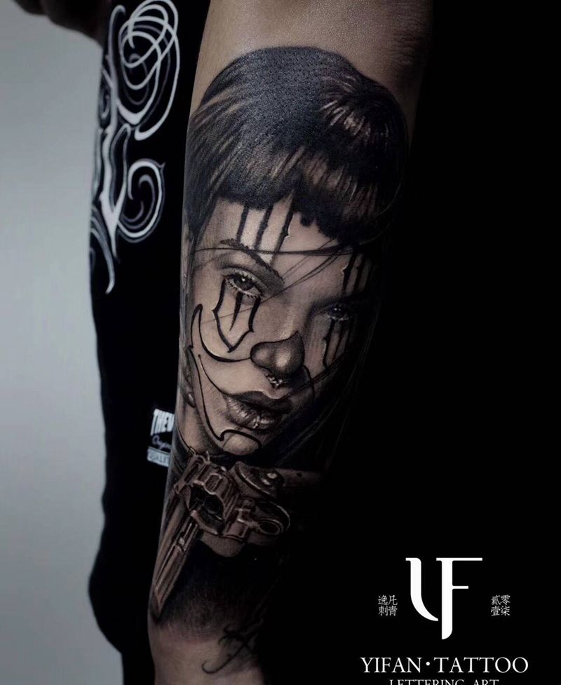 奇卡诺女郎纹身图片_成品手部欧美写实人物纹身图案