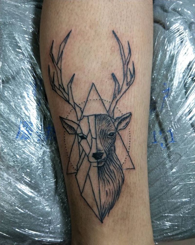 小鹿。纹身图片