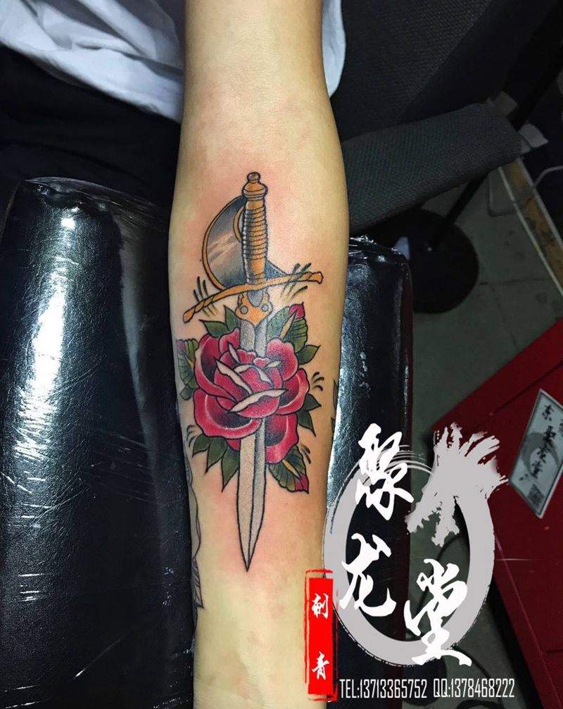 Old school纹身图片