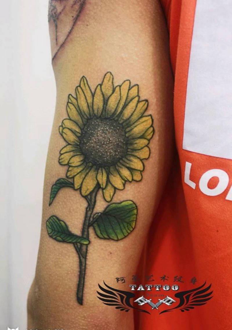 向日葵纹身图片_手臂新传统纹身图案