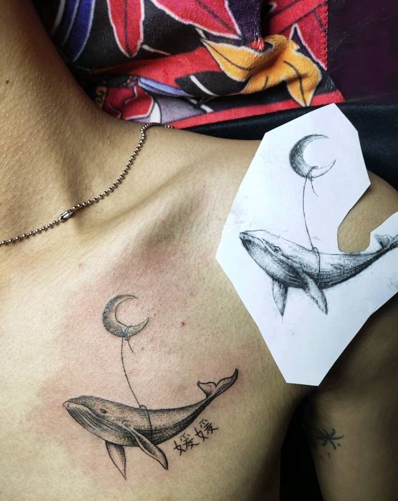 鲸鱼纹身图片_胸部点刺鲸鱼纹身图案
