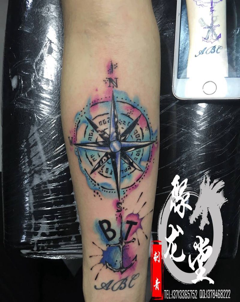 水彩指南针纹身图片_成品手臂欧美几何原创纹身图案