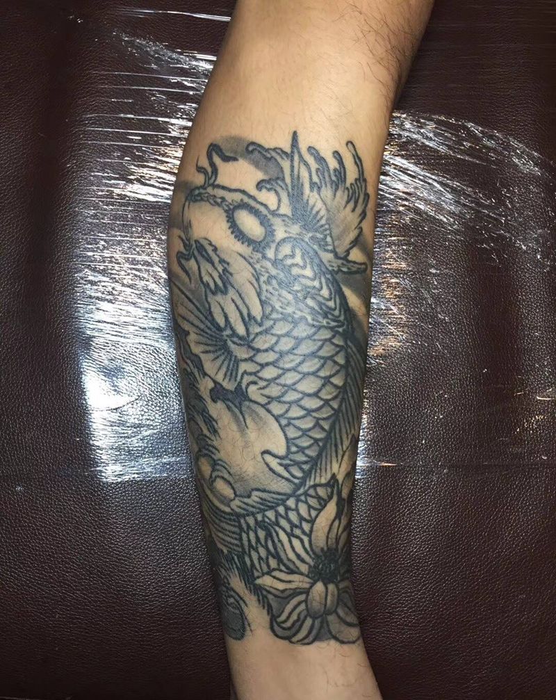 鲤鱼（旧图修改上色）纹身图片