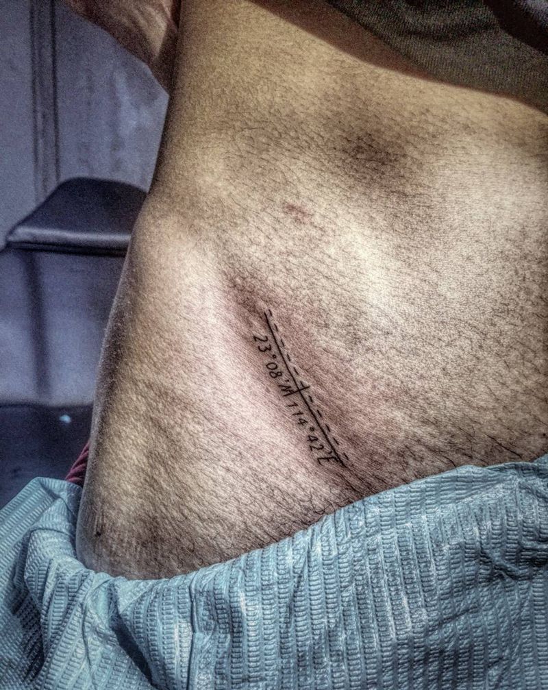 马甲线纹身纹身图片_腹部成品清新纹身图案