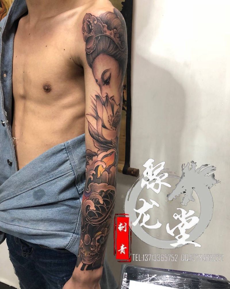 新传统花臂，未完纹身图片