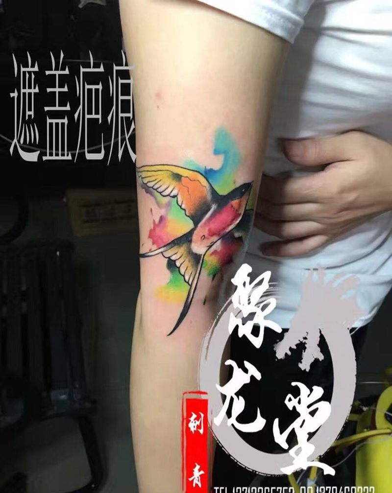 水彩纹身图片_成品手臂欧美纹身图案
