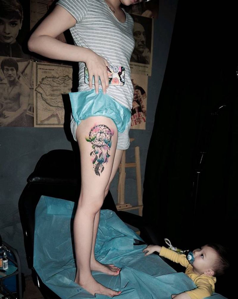 捕梦网纹身图片_腿部水墨水彩纹身图案