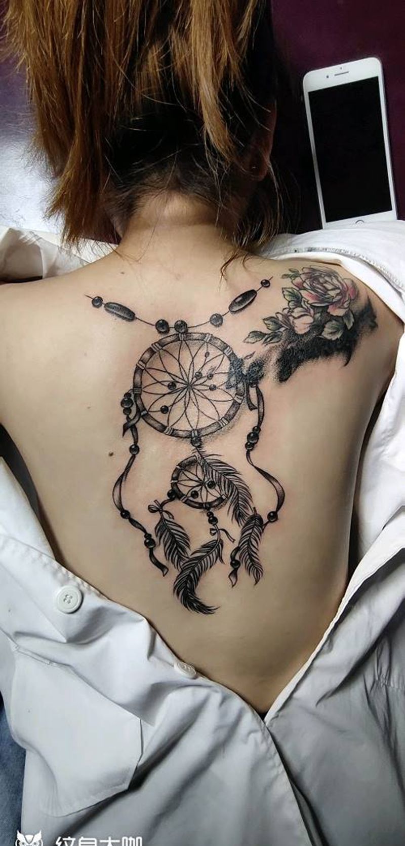 捕梦网纹身图片_背部捕梦网纹身图案