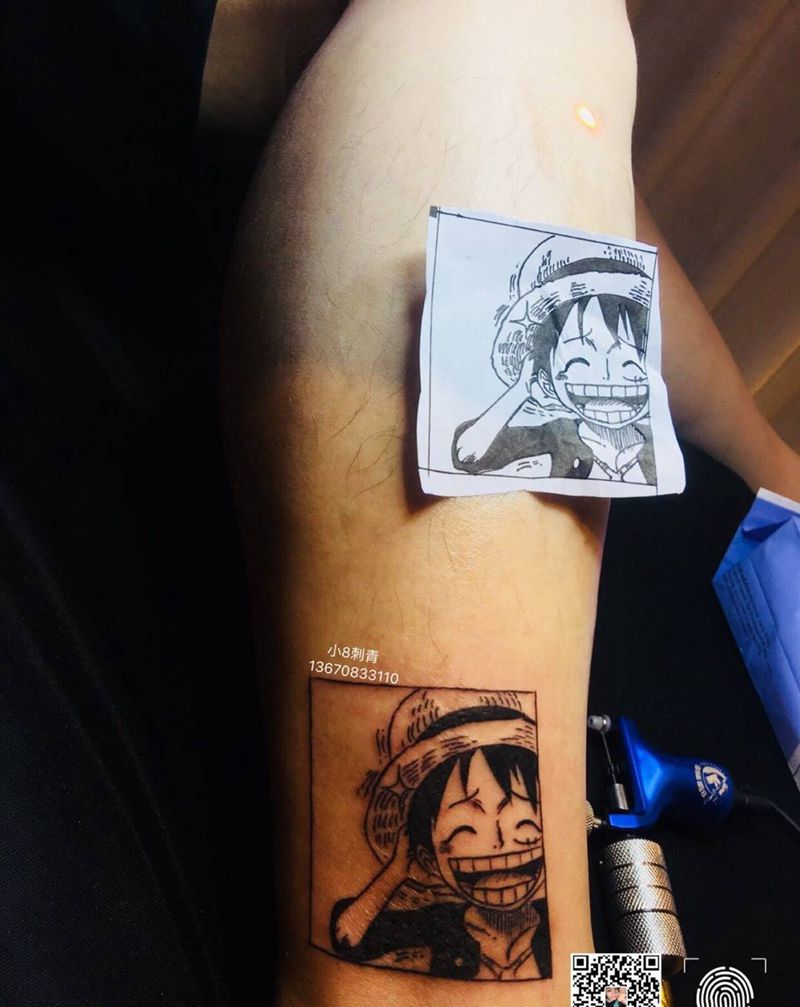 路飞纹身图片
