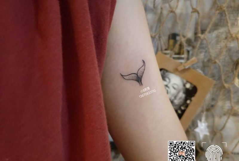 鱼尾纹身图片