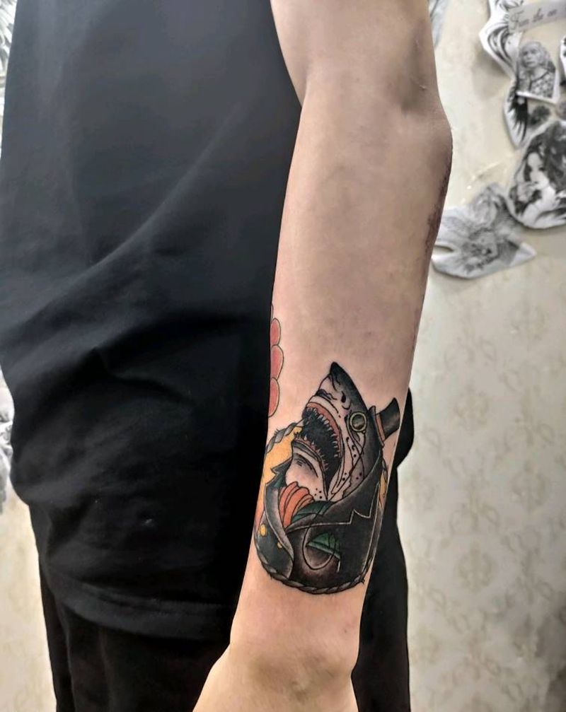 old   school  鲨纹身图片_手臂纹身图案