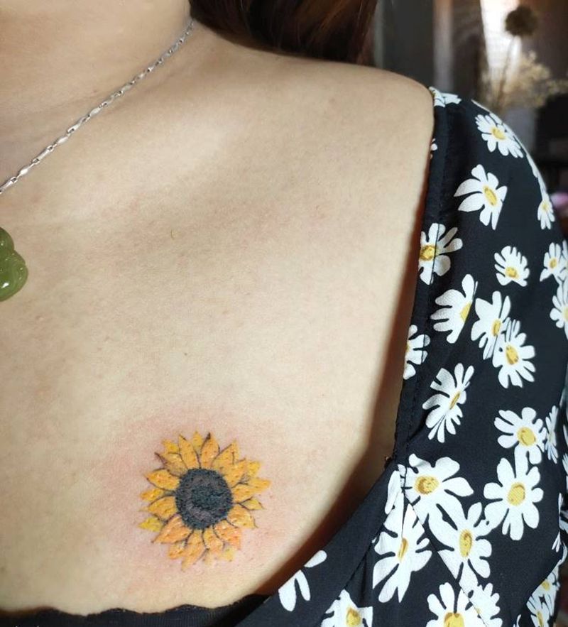 遮盖旧纹身纹身图片_胸部水彩纹身图案