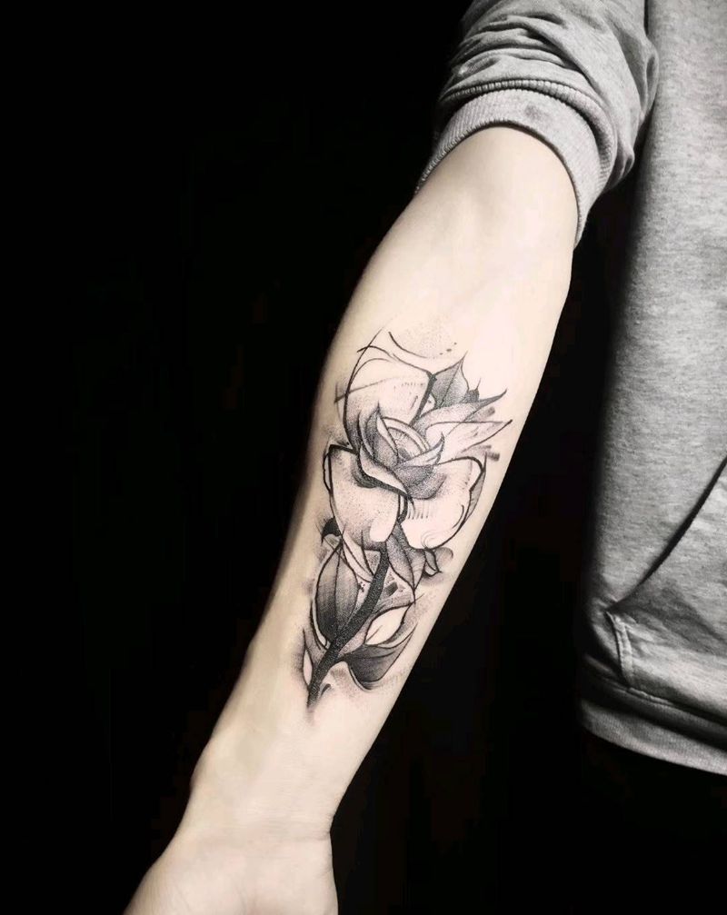 花纹身图片_手臂甩针纹身图案