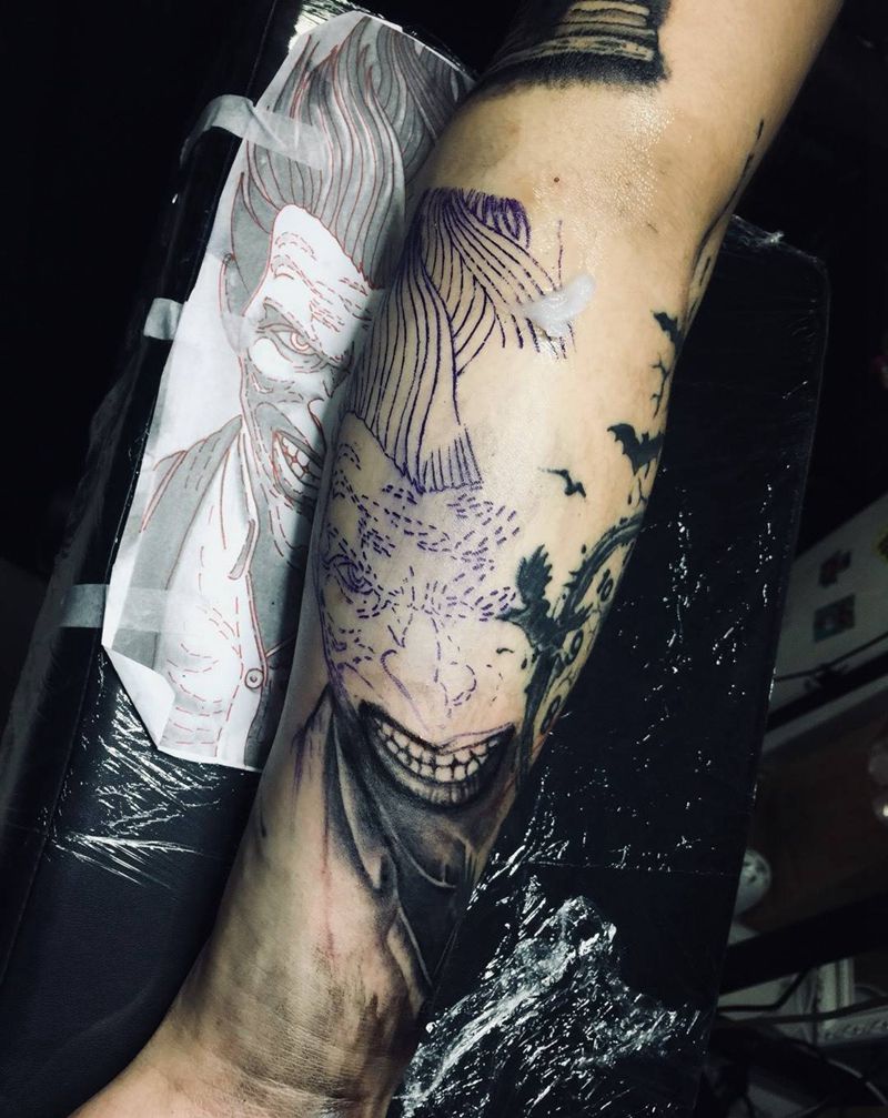 小丑男纹身图片_成品手臂欧美纹身图案