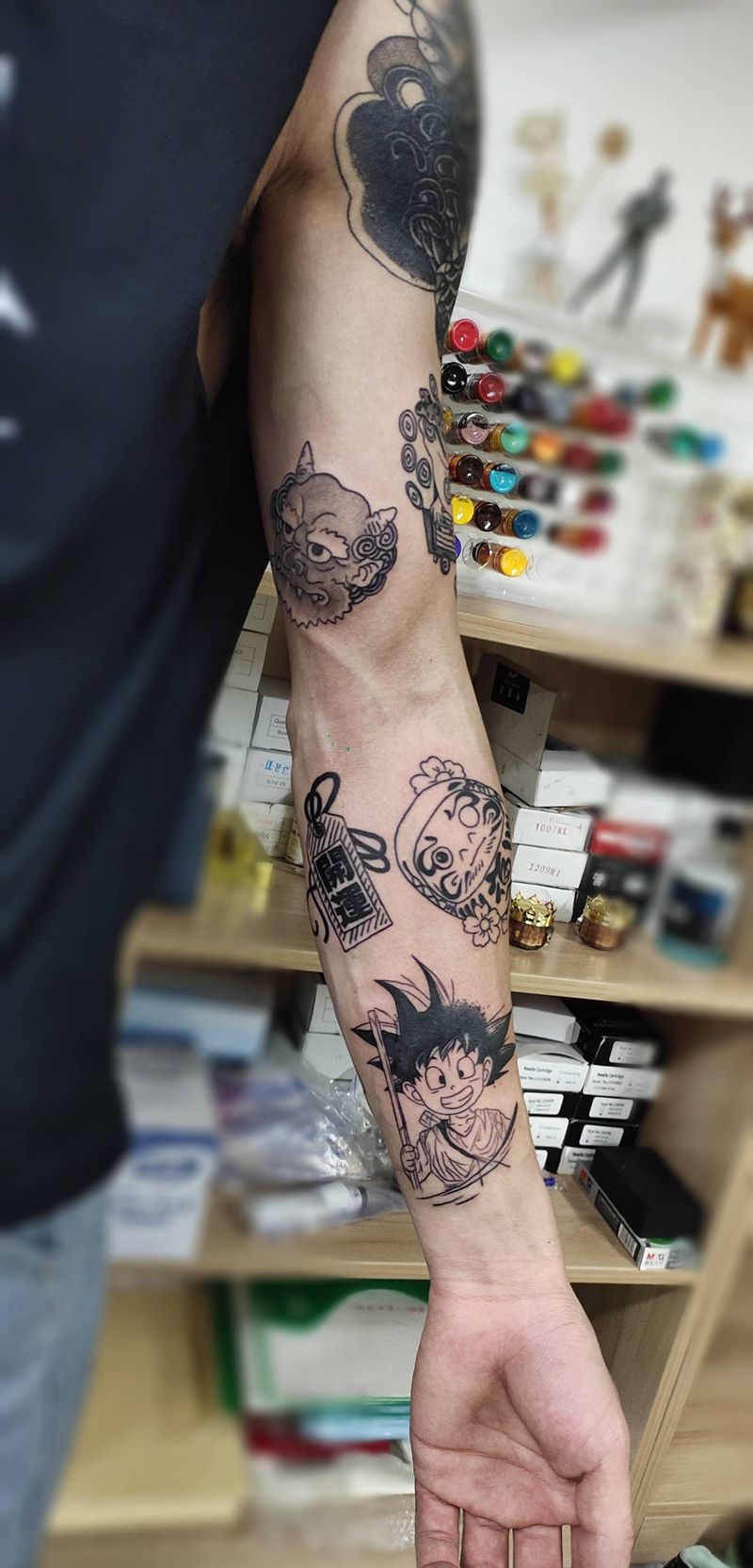 拼接花臂纹身图片_手臂拼接纹身图案