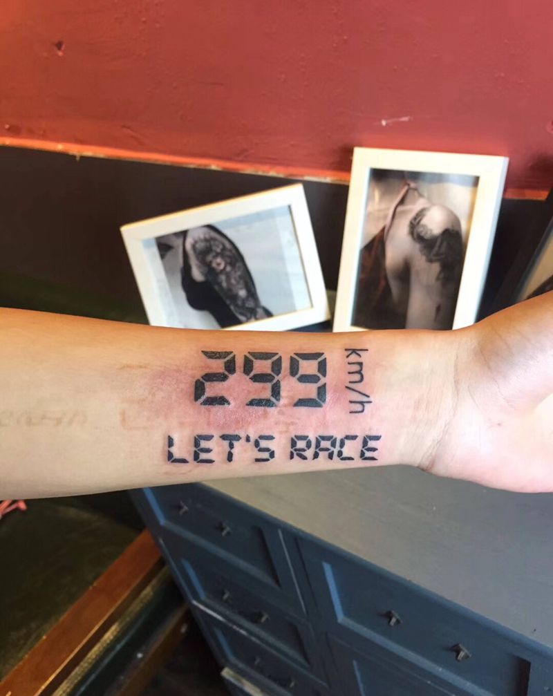 速度299纹身图片