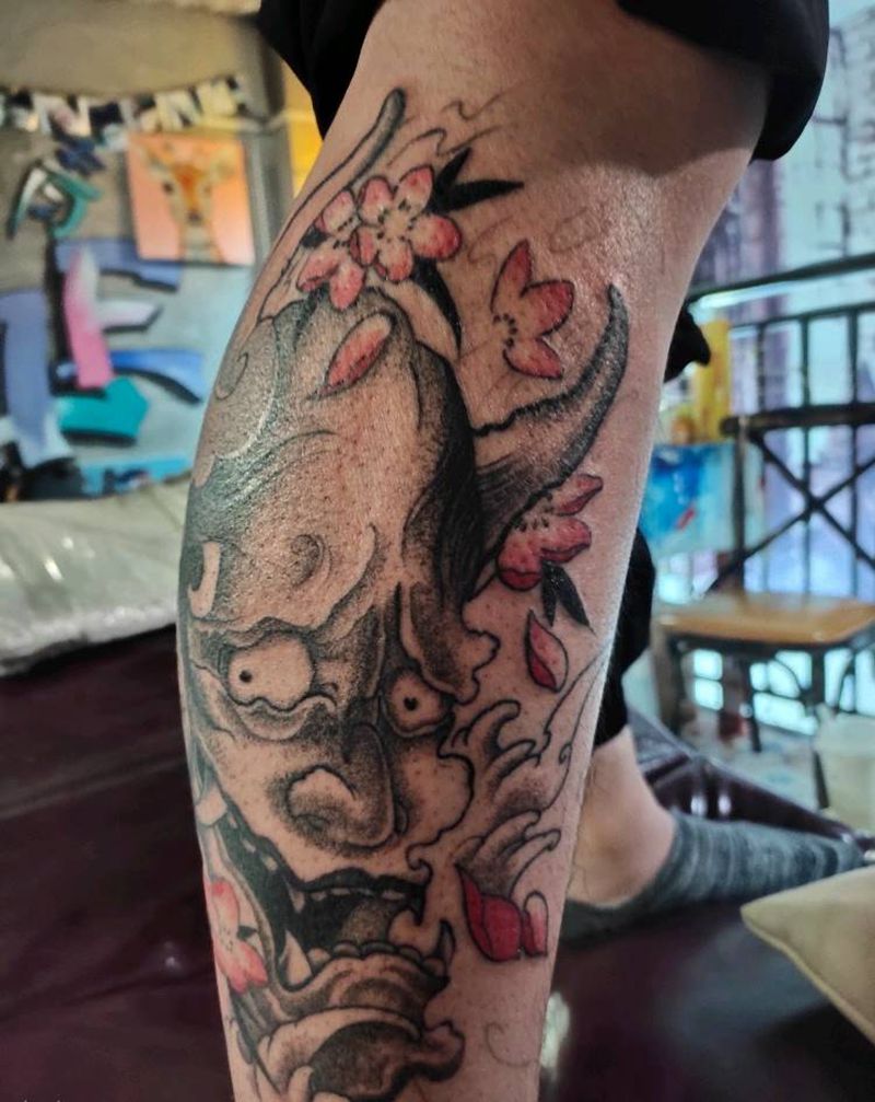 般若纹身图片_腿部新传统般若纹身图案