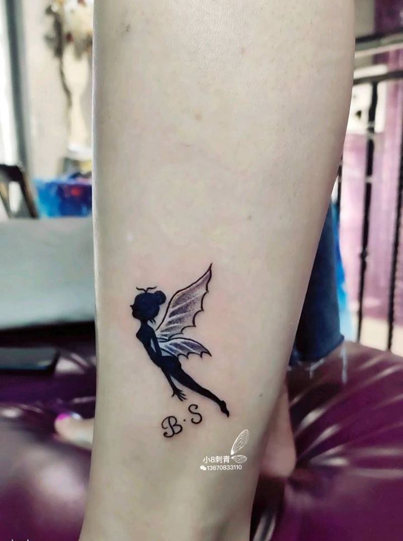 精灵纹身图片_脚部黑灰系列纹身图案