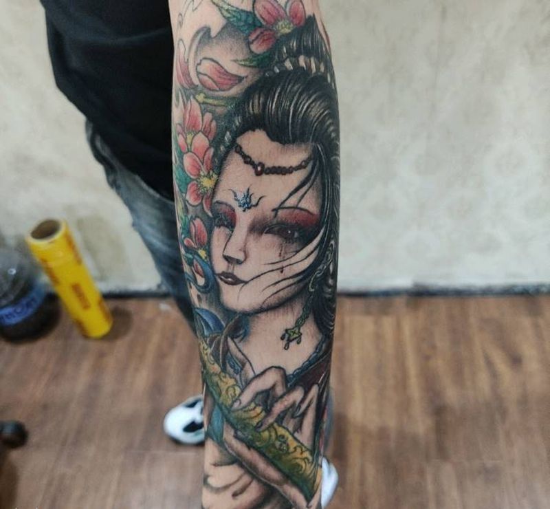 仕女纹身图片_手部新传统艺伎  仕女纹身图案