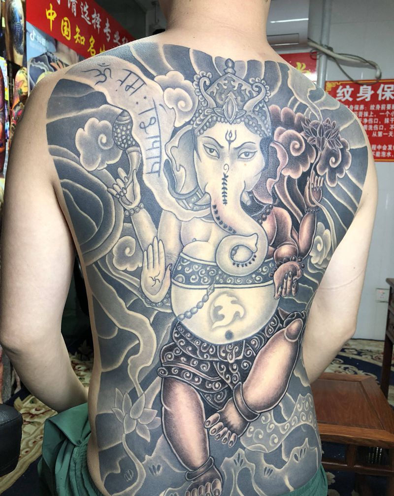 大神象，比原图好看纹身图片_老传统纹身图案