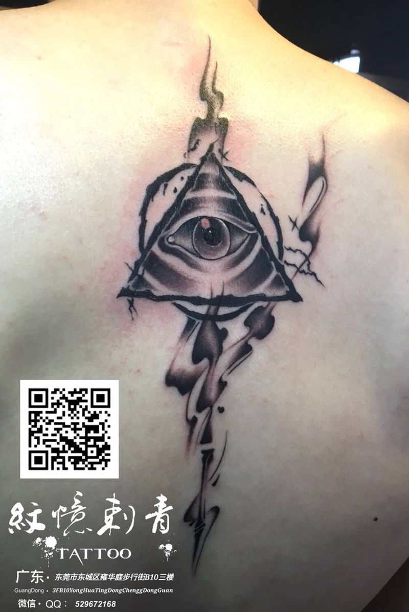 广东紋憶刺青出品，长按图片识别二维码可查看本店作品集！纹身图片