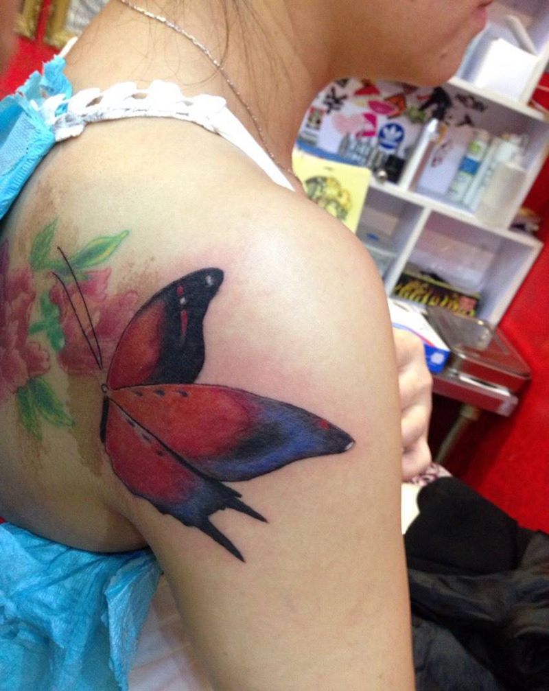 蝴蝶一只纹身图片