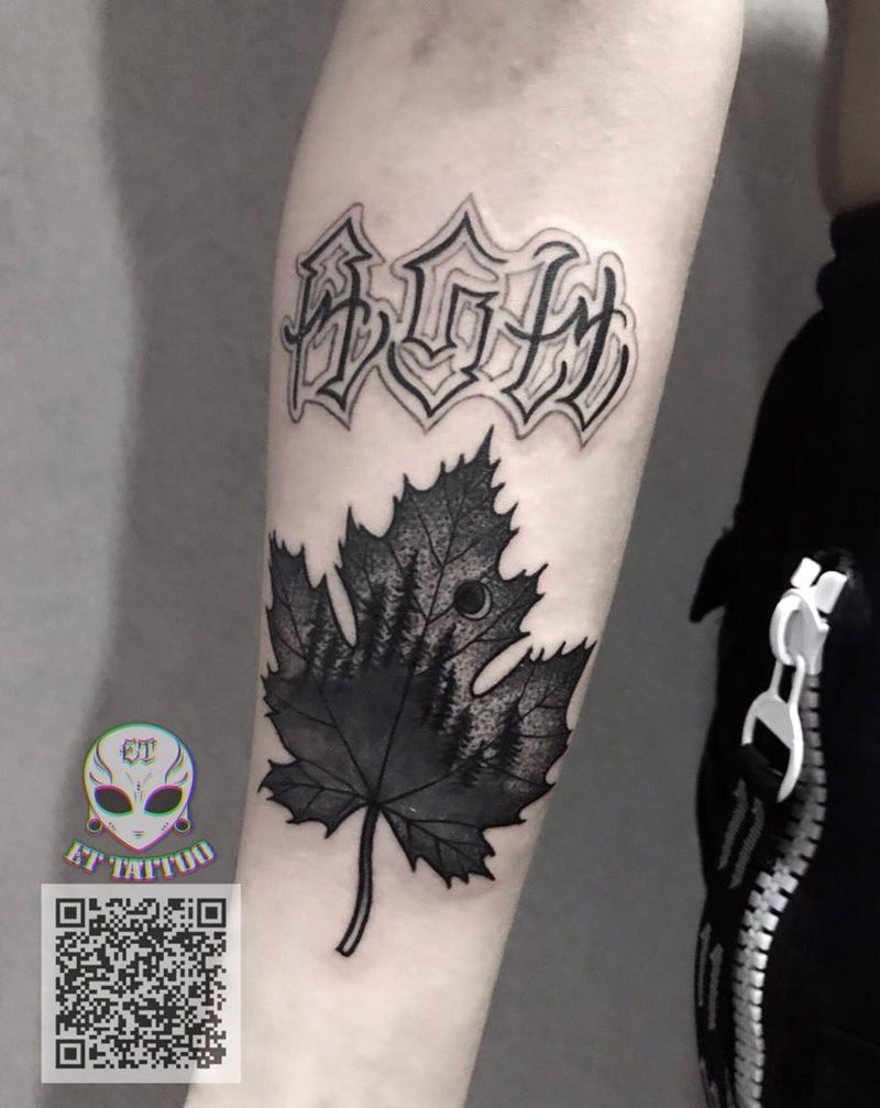 花体枫叶纹身图片