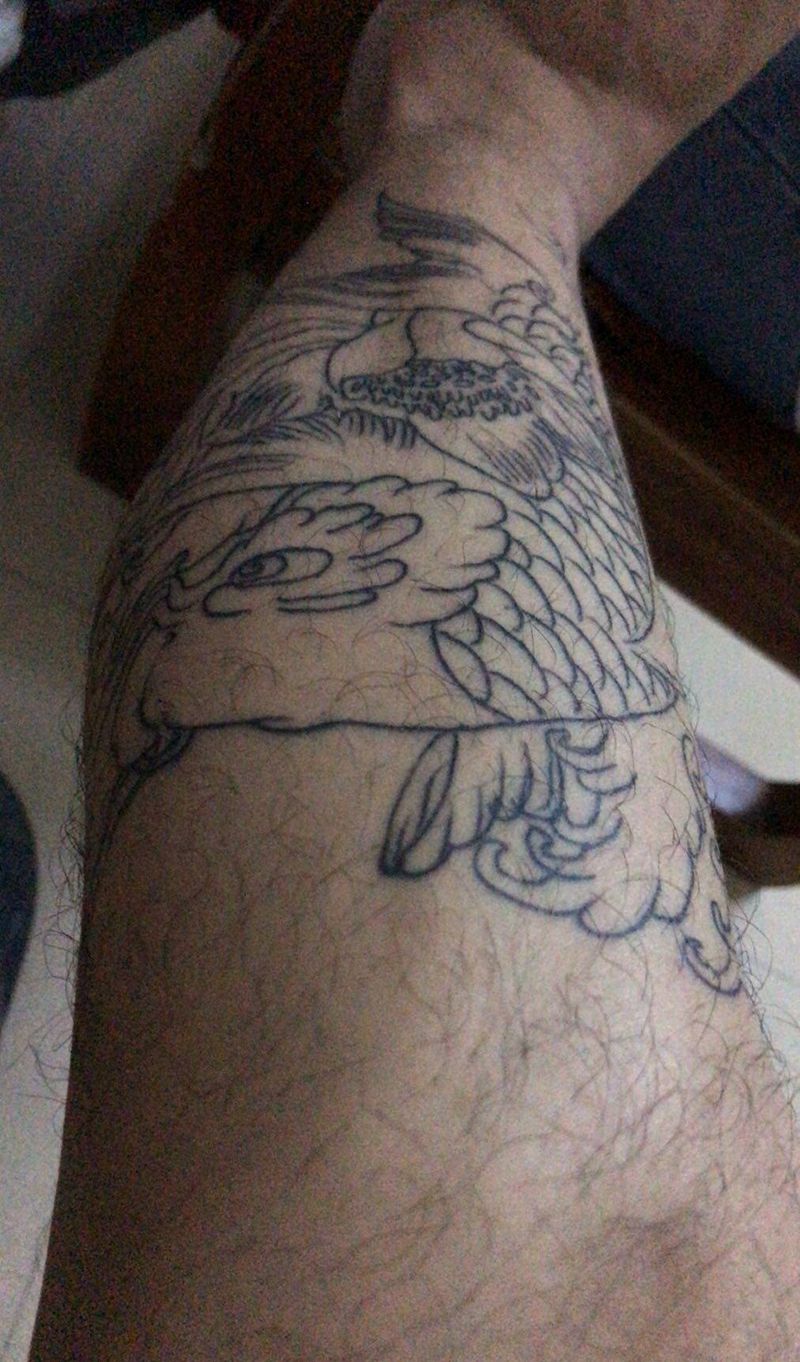 小腿鱼纹身图片_腿部新传统纹身图案