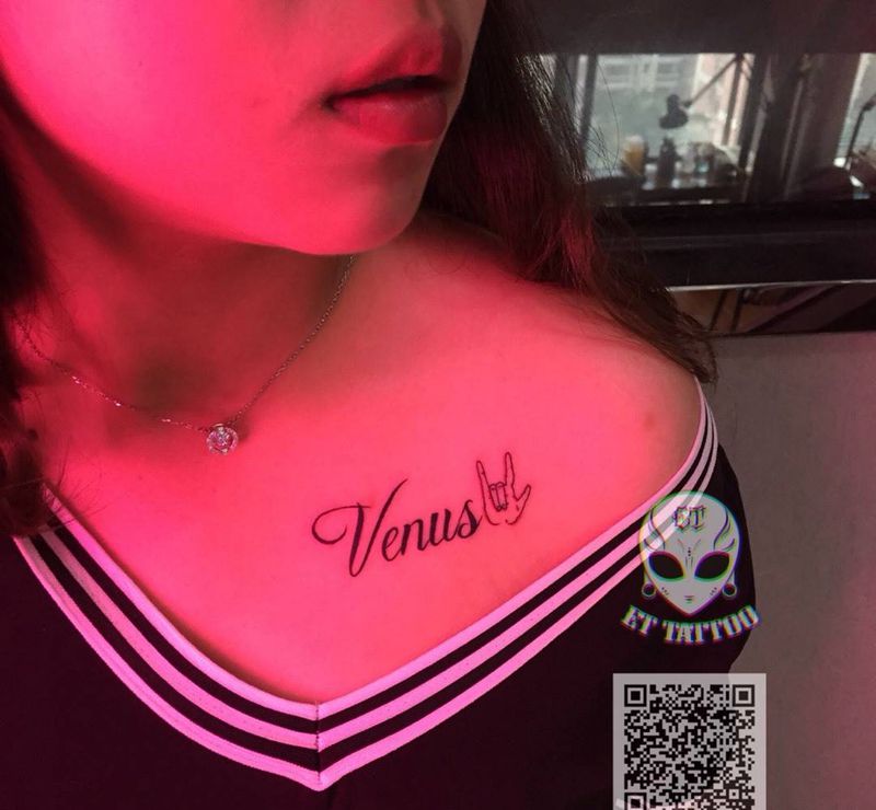 锁骨英文纹身图片