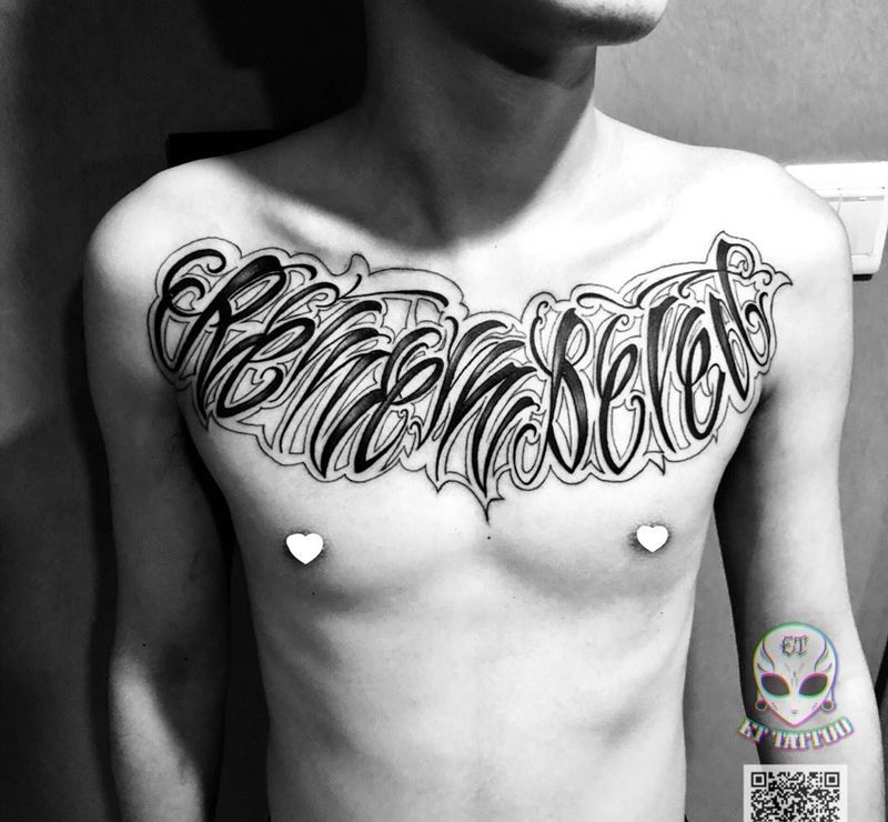 大花胸纹身图片