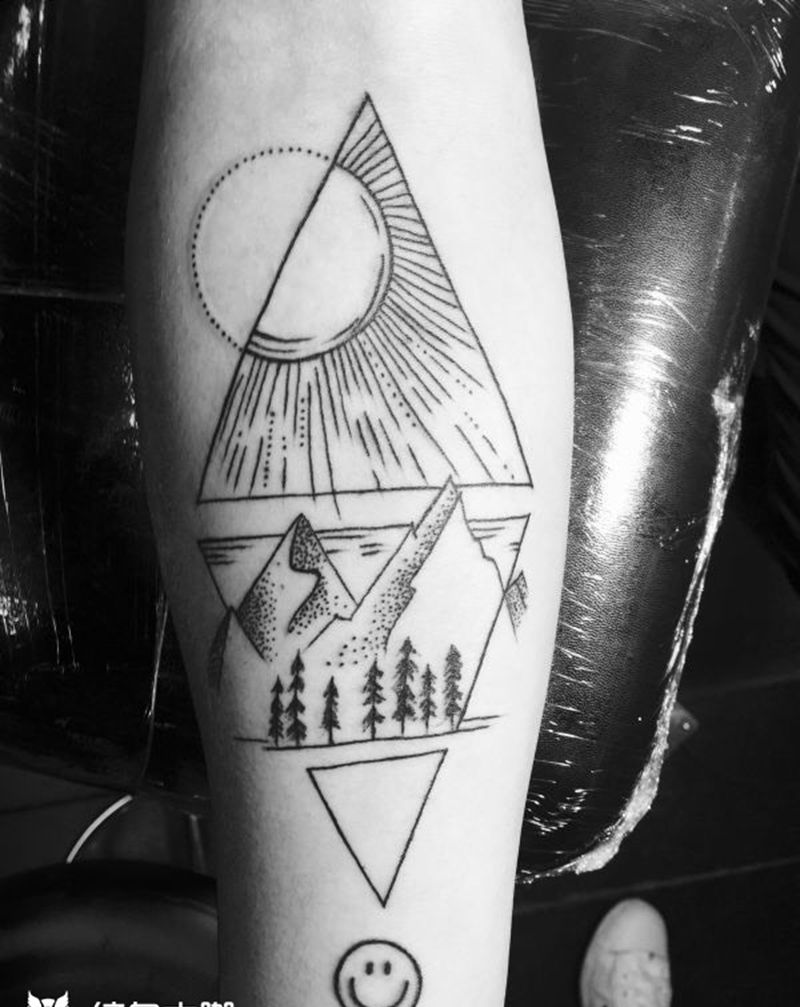 纹忆刺青出品，点线风格纹身图片