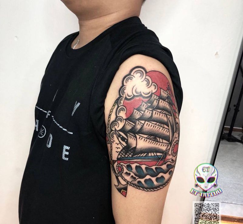 school 帆船纹身图片