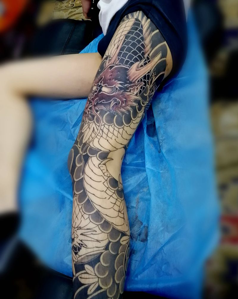 原创花腿老传统纹身图片_腿部老传统纹身图案