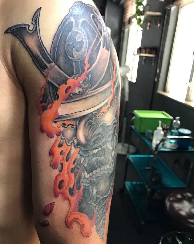 紋憶刺青出品，遮盖旧图纹身图片