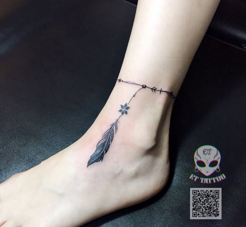 羽毛脚链纹身图片