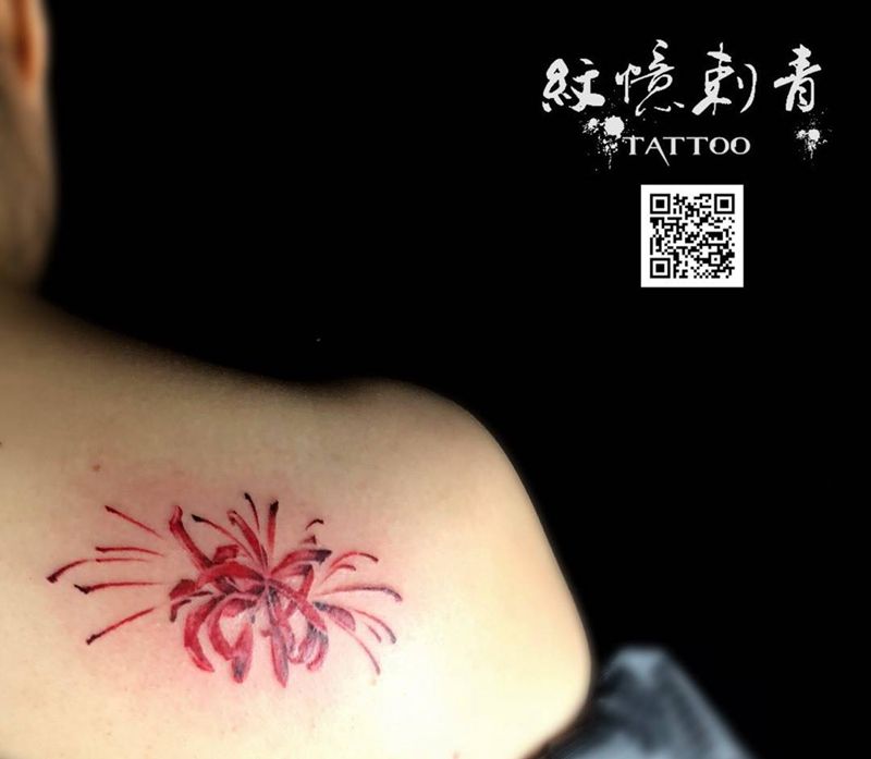 彼岸花纹身图片