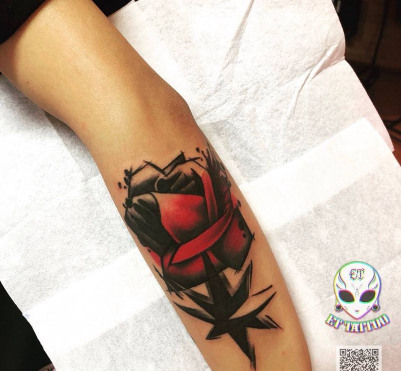 水彩玫瑰纹身图片