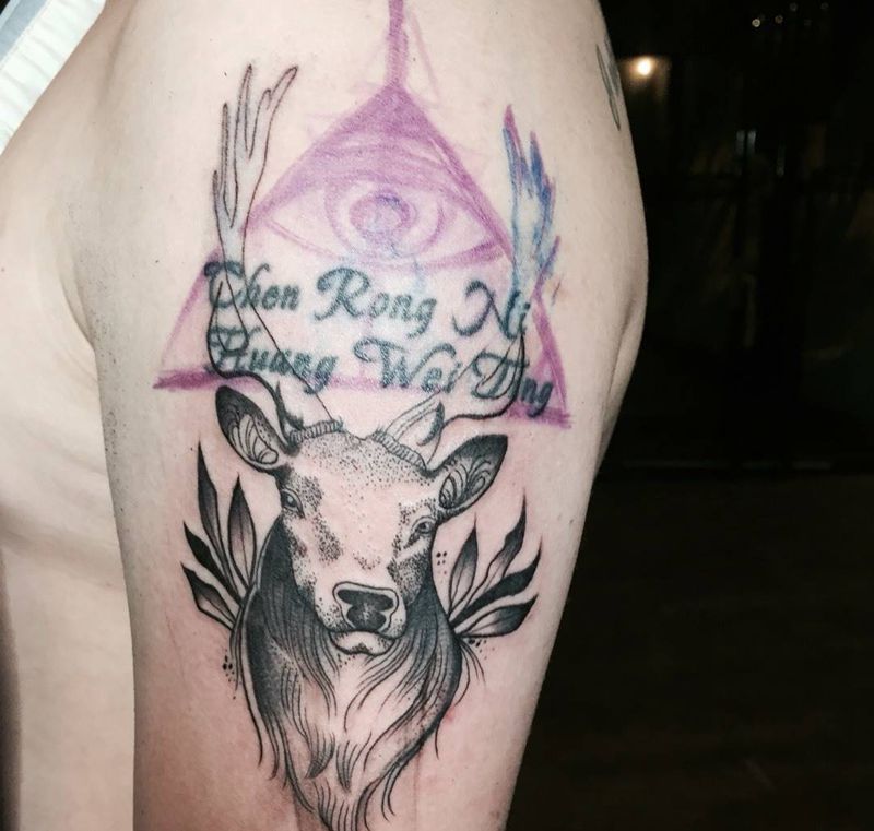 鹿头遮盖纹身图片